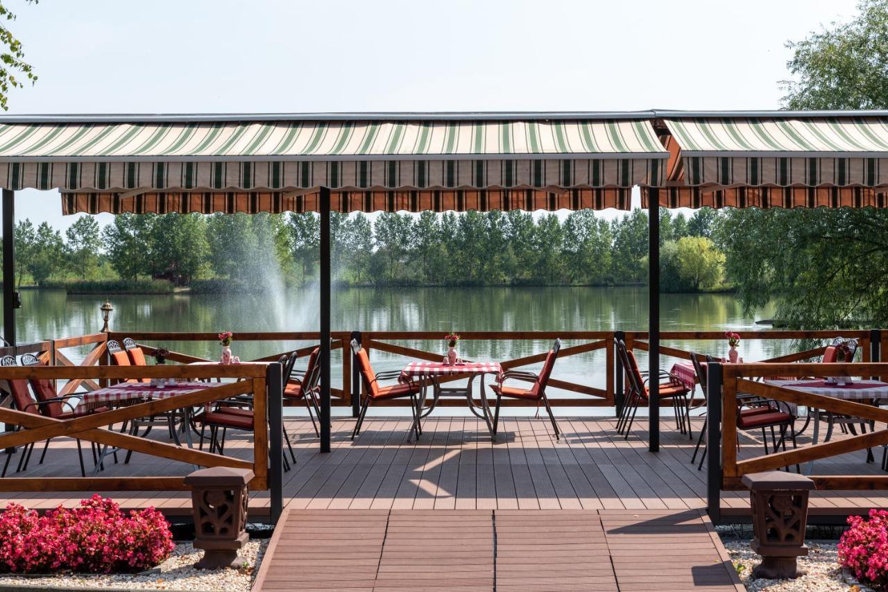 Hotel Bibic Es Tueskevar Etterem Es Horgaszto Nyiregyhaza Luaran gambar